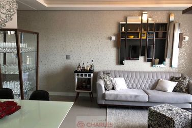Apartamento &agrave; venda - 86m&sup2; - Centro