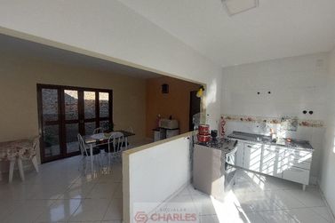 Casa &agrave; venda - 181m&sup2; - Centro