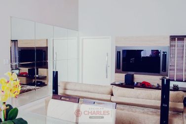 Casa &agrave; venda - 212m&sup2; - Centro