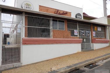Sala Comercial &agrave; venda - 251m&sup2; - Centro