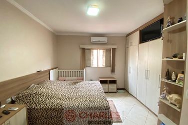 Casa &agrave; venda - 138m&sup2; - Centro
