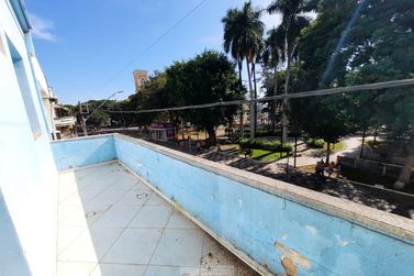 Sala Comercial para alugar - 155m&sup2; - Centro