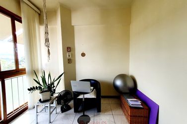 Apartamento &agrave; venda - 131m&sup2; - Centro
