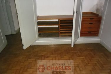 Casa &agrave; venda - 600m&sup2; - Centro