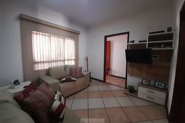Casa &agrave; venda - 155m&sup2; - Centro