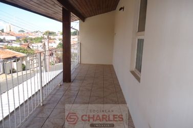 Casa &agrave; venda - 420m&sup2; - Centro