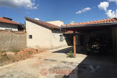 Casa &agrave; venda - 120m&sup2; - Centro