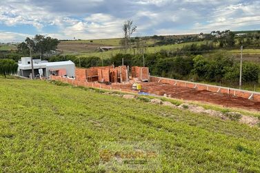 Terreno &agrave; venda - 10m&sup2; - Centro
