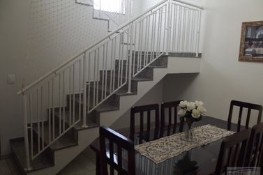 Casa &agrave; venda - 207m&sup2; - Centro