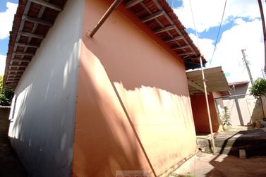 Casa para alugar - 100m&sup2; - Centro