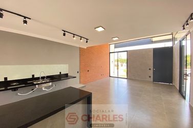 Casa &agrave; venda - 229m&sup2; - Centro