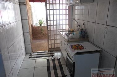 Casa &agrave; venda - 70m&sup2; - Centro