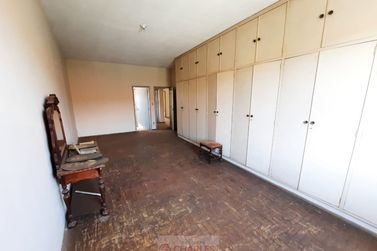 Casa para alugar - 10m&sup2; - Centro