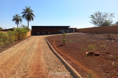 S&iacute;tio &agrave; venda - 10m&sup2; - Centro