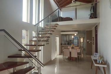 Casa &agrave; venda - 260m&sup2; - Centro
