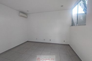 Sal&atilde;o Comercial para alugar - 15m&sup2; - Centro