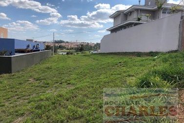 Terreno &agrave; venda - 10m&sup2; - Centro