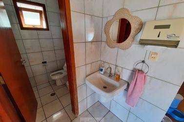 Casa para alugar - 10m&sup2; - Centro