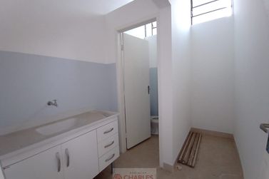 Sal&atilde;o Comercial para alugar - 55m&sup2; - Centro