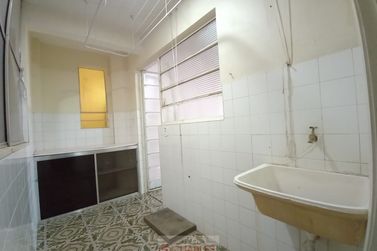 Apartamento para alugar - 131m&sup2; - Centro
