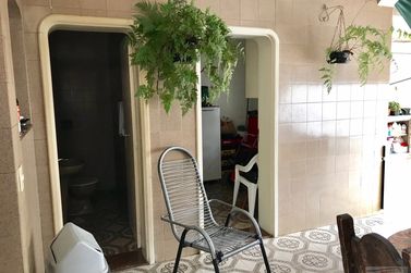 Casa &agrave; venda - 255m&sup2; - Centro