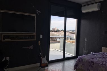 Casa &agrave; venda - 210m&sup2; - Centro