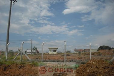 Sal&atilde;o Comercial para alugar - 10m&sup2; - Centro