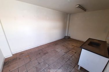 Sala Comercial para alugar - 200m&sup2; - Centro