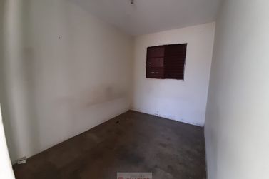S&iacute;tio &agrave; venda - 10m&sup2; - Centro