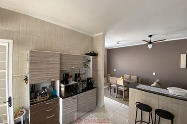 Casa &agrave; venda - 107m&sup2; - Centro