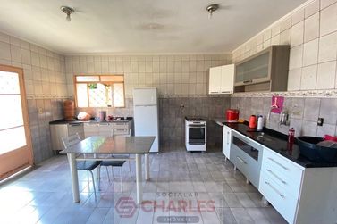 Casa &agrave; venda - 171m&sup2; - Centro