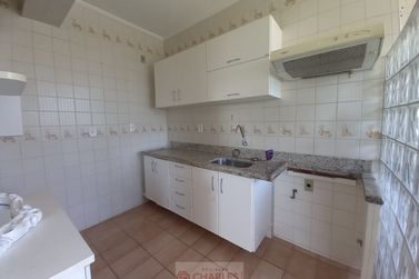 Apartamento para alugar - 94m&sup2; - Centro