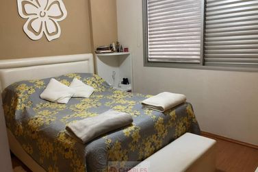 Apartamento &agrave; venda - 160m&sup2; - Centro