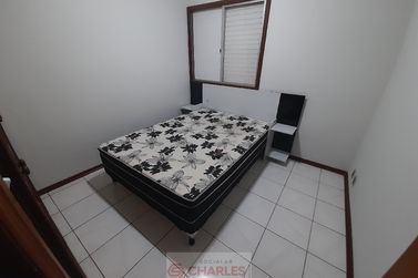 Apartamento para alugar - 48m&sup2; - Centro
