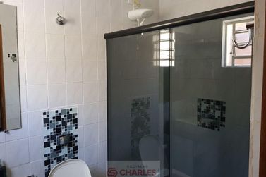 Casa &agrave; venda - 420m&sup2; - Centro