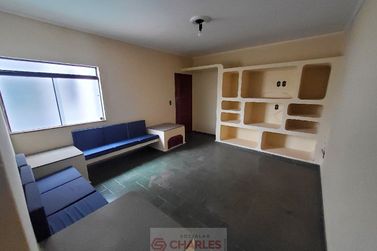Apartamento &agrave; venda - 110m&sup2; - Centro