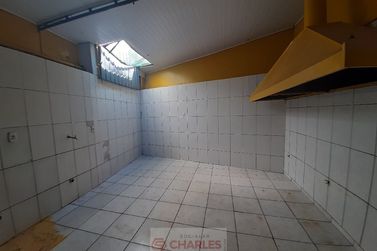 Sala Comercial para alugar - 104m&sup2; - Centro