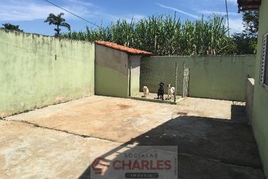 Casa &agrave; venda - 95m&sup2; - Centro