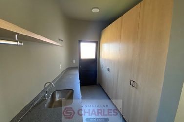 Casa &agrave; venda - 300m&sup2; - Centro