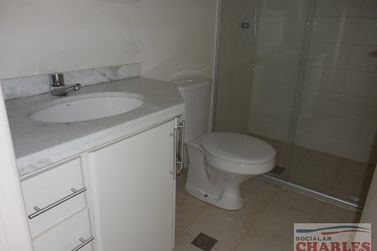 Apartamento &agrave; venda - 74m&sup2; - Centro