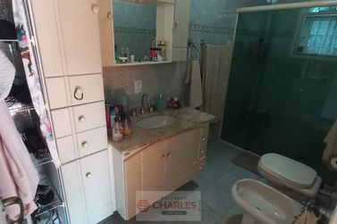 S&iacute;tio &agrave; venda - 300m&sup2; - Centro