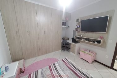 Casa &agrave; venda - 141m&sup2; - Centro