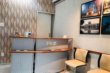 Sal&atilde;o Comercial para alugar - 10m&sup2; - Centro