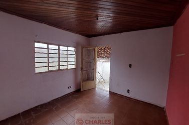 Casa &agrave; venda - 126m&sup2; - Centro