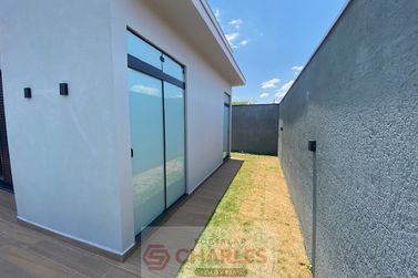 Casa &agrave; venda - 229m&sup2; - Centro