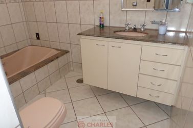 Casa &agrave; venda - 224m&sup2; - Centro