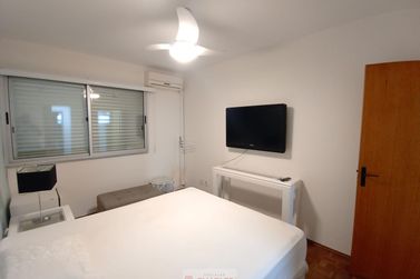 Apartamento para alugar - 130m&sup2; - Centro