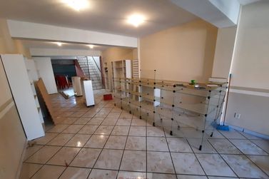 Sala Comercial para alugar - 350m&sup2; - Centro