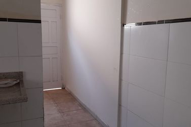 Casa &agrave; venda - 10m&sup2; - Centro