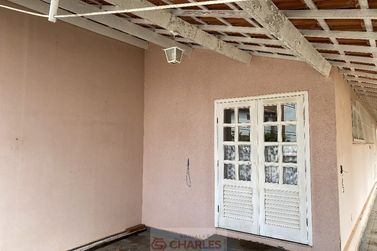 Casa &agrave; venda - 238m&sup2; - Centro
